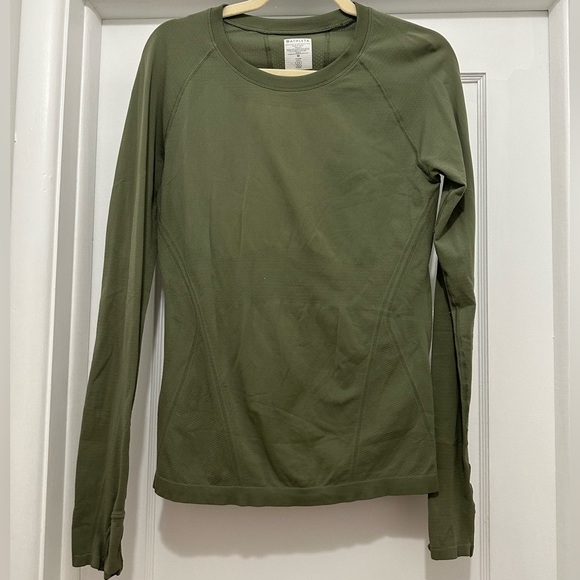 Athleta Tops - ATHLETA Momentum Seamless Long Sleeve Top - olive green